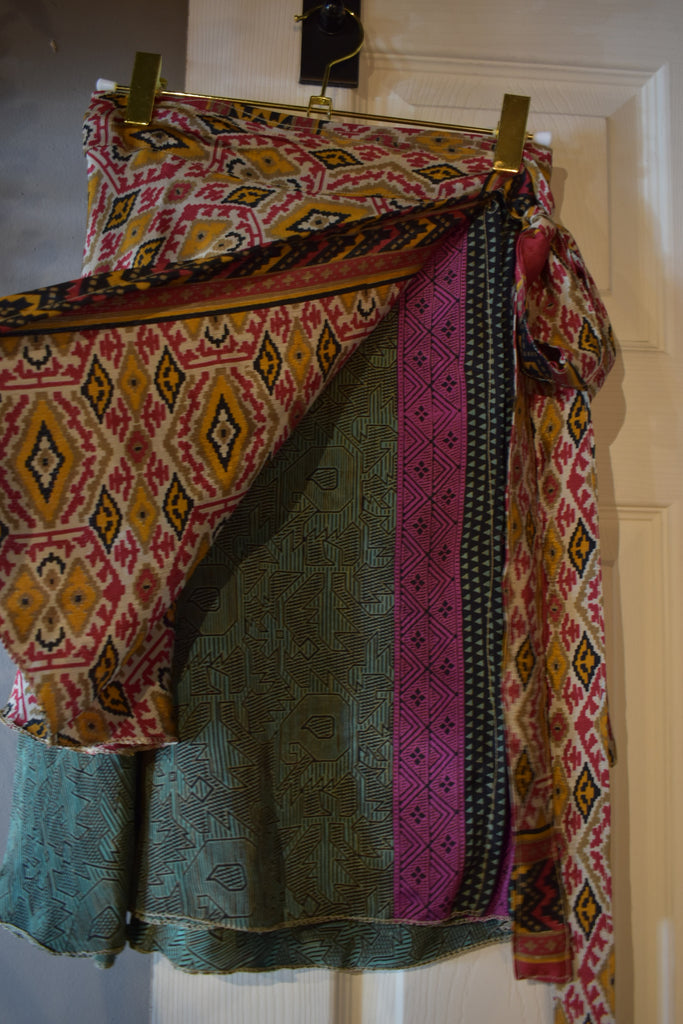 EVE WRAPPED REVERSIBLE MINI SKIRT