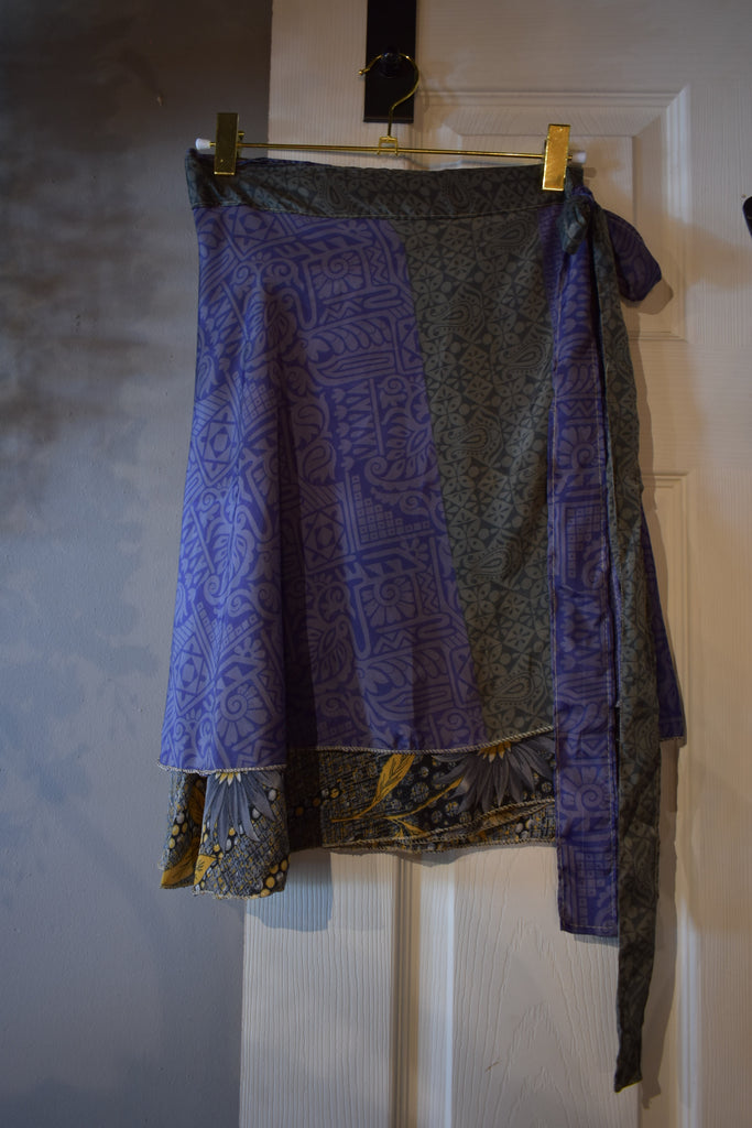 EVE WRAPPED REVERSIBLE MINI SKIRT