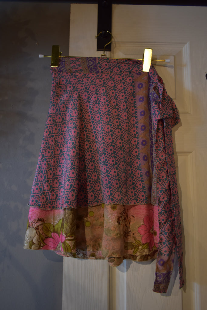 EVE WRAPPED REVERSIBLE MINI SKIRT